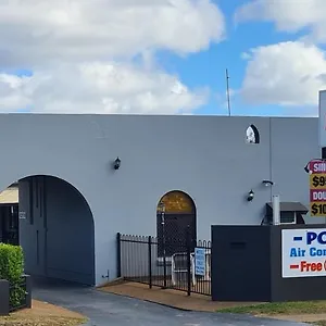 Bourbong St Motel