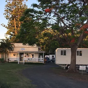 Aaok Riverdale Caravan Park Campsite